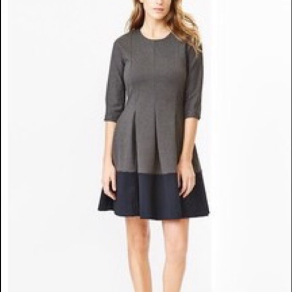 Gap Charcoal Grey and Navy Blue Colorblock Dress. Sz 8.